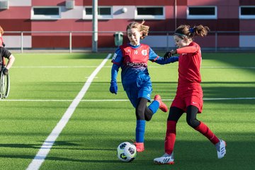 Bild 346 - wCJ Eimsbuettel - VfL Pinneberg : Ergebnis: 6:2